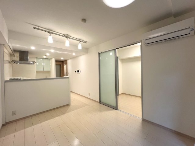 日ノ出町は、グルメの街【ミオカステーロ横濱野毛山公園】