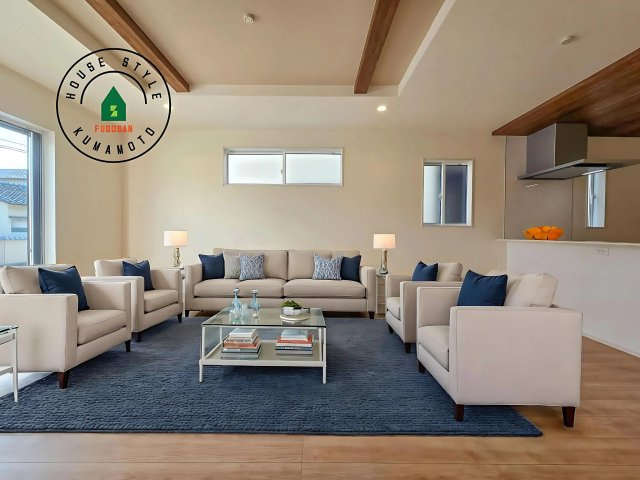 熊本市南区良町3丁目第1-2棟（2号棟）の居間・リビング|明るく開放的なリビングダイニングは豊かな陽光が注ぎ込み、やすらぎの空間を演出してくれます。ご家族で楽しいひとときをお過ごし下さい。※家具はCGを合成したものです。