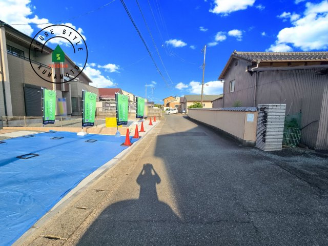 熊本市南区良町3丁目第1-2棟（2号棟）の前面道路含む現地写真|前面道路です。