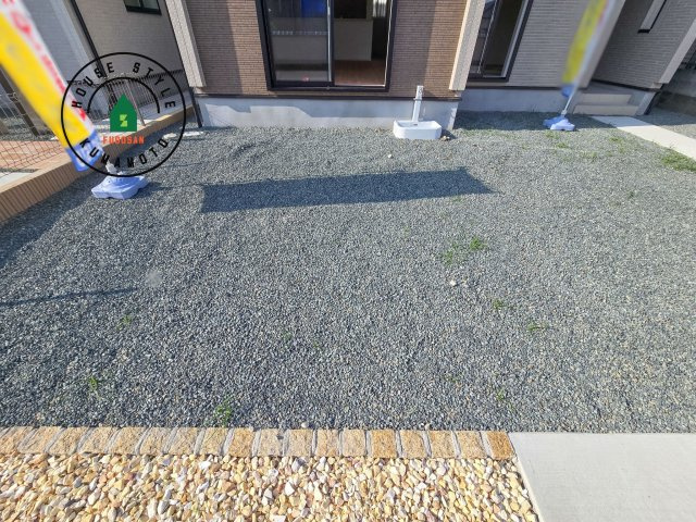 熊本市南区良町3丁目第1-2棟（2号棟）の庭|お庭で自由な時間を過ごせます。