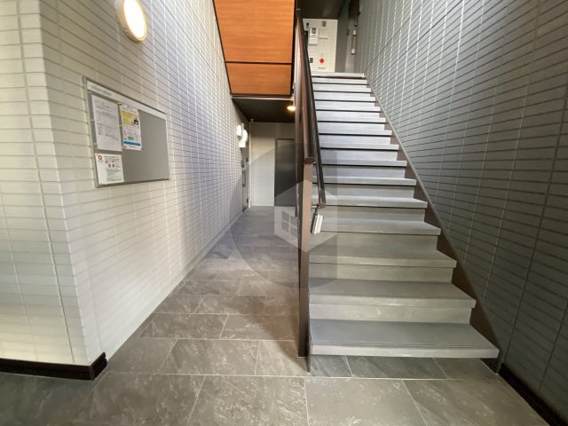 マニフィック御厨中のロビー