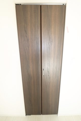 郡山市安積荒井２丁目　　　１号棟　　　安積第１小学校、安積中学区の収納