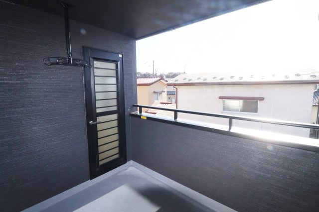 郡山市安積荒井２丁目　　　１号棟　　　安積第１小学校、安積中学区のバルコニー