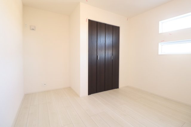 郡山市安積荒井２丁目　　　１号棟　　　安積第１小学校、安積中学区の収納