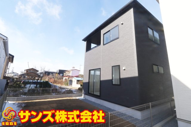 郡山市安積荒井２丁目　　　１号棟　　　安積第１小学校、安積中学区の外観|南西側から見た外観