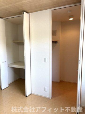 【収納】 | セジュール箕島 | ウォークインクローゼット