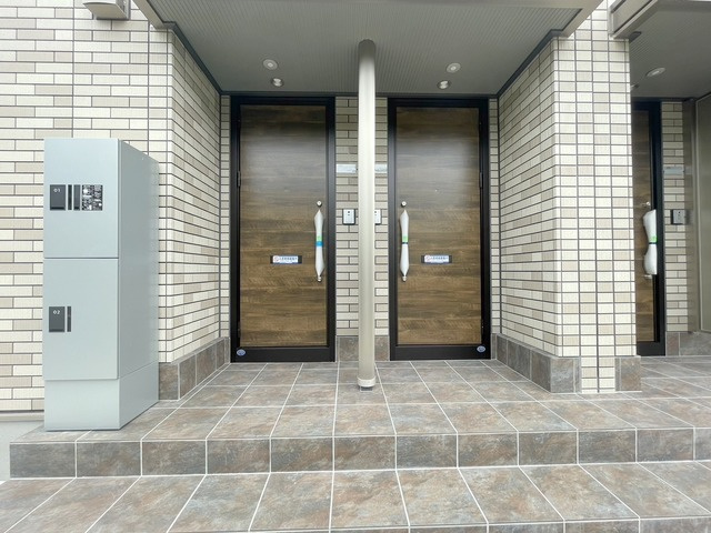 エルスト鶴ヶ峰のロビー