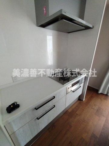６５８８９　岐阜市一日市場中古戸建てのキッチン