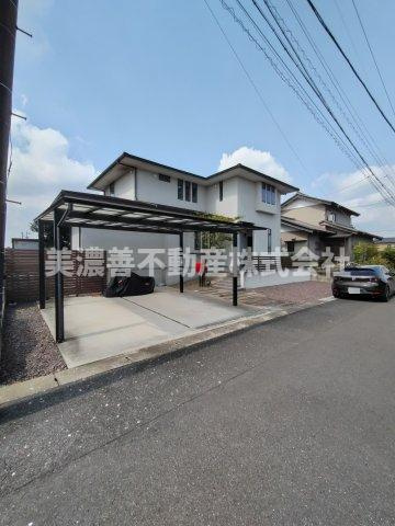 ６５８８９　岐阜市一日市場中古戸建ての外観