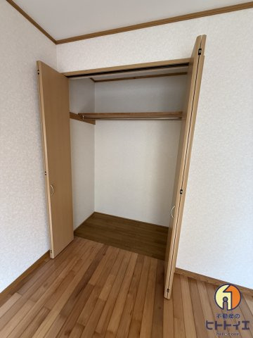 明洲ハイツの収納|洋室の収納です