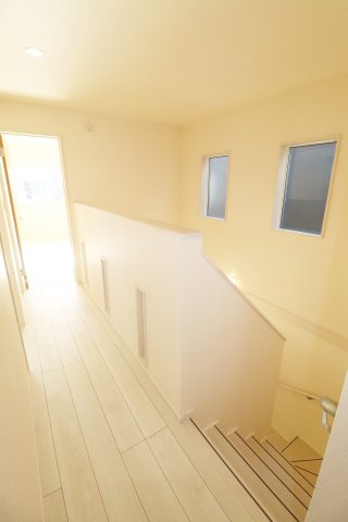 郡山市安積荒井２丁目　　　２号棟　　　安積第１小学校、安積中学区の内装