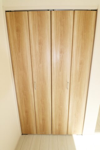 郡山市安積荒井２丁目　　　２号棟　　　安積第１小学校、安積中学区の収納