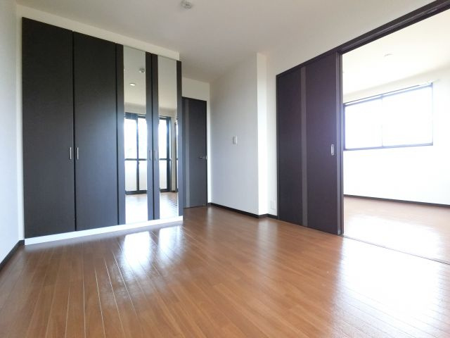 【洋室】 | グラン・ウッド　A