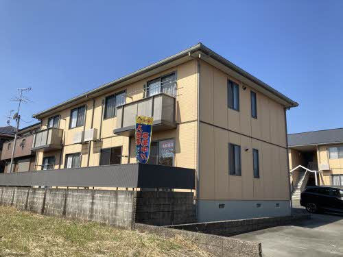 菊池郡菊陽町大字津久礼のアパート