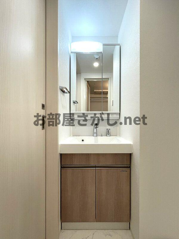 S-RESIDENCE行徳aileの洗面所