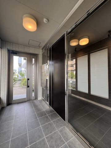 グレース洛西口Ａ棟のロビー