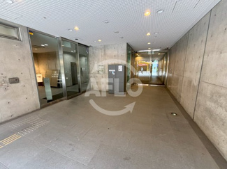 【エントランス】 | （テナント）船場ミッドキューブ　エントランス