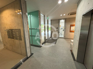 【ロビー】 | （テナント）船場ミッドキューブ　ロビー