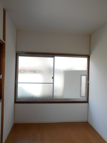 朝倉横町平屋（O）西の洋室