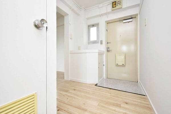 ビレッジハウス浦賀7号棟の玄関|ビレッジハウスの同一物件・同一タイプの間取りの写真です