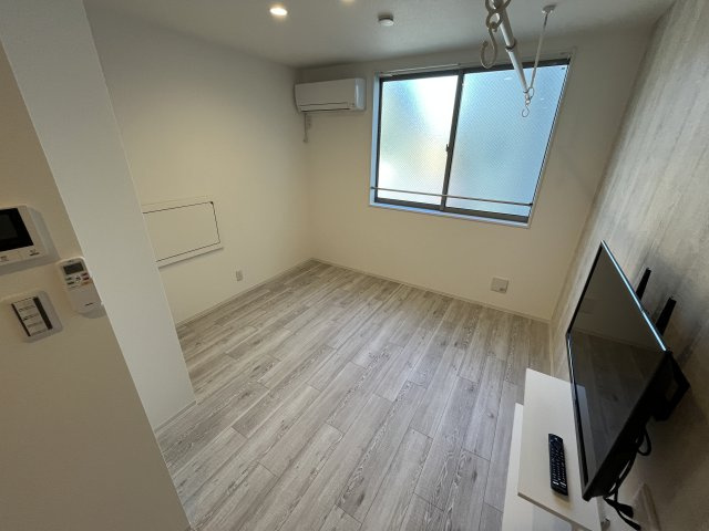 MONOLITH OGI-OHASHIの居間・リビング|使いやすい居間です