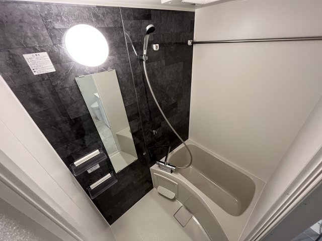 MONOLITH OGI-OHASHIの浴室|お風呂で日々の疲れを落としましょう