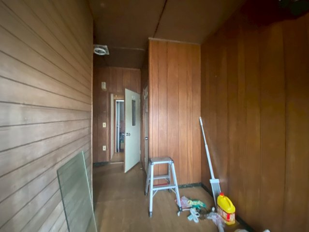 百々西町の内装