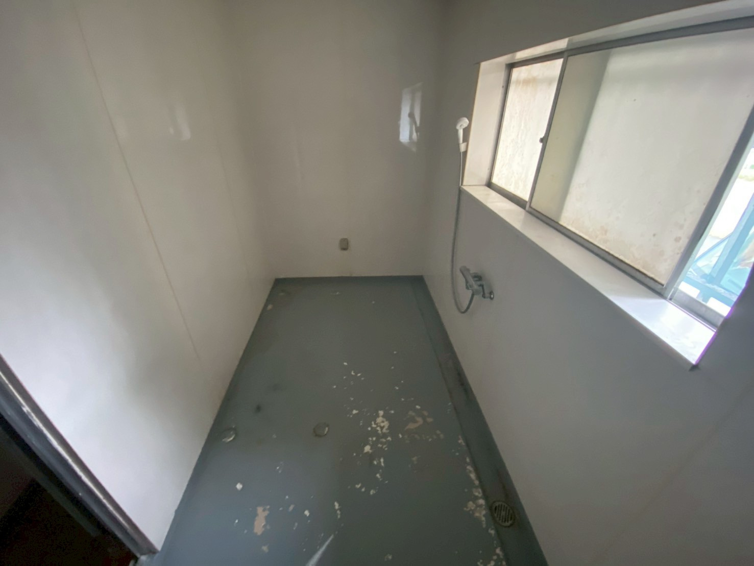 百々西町の内装