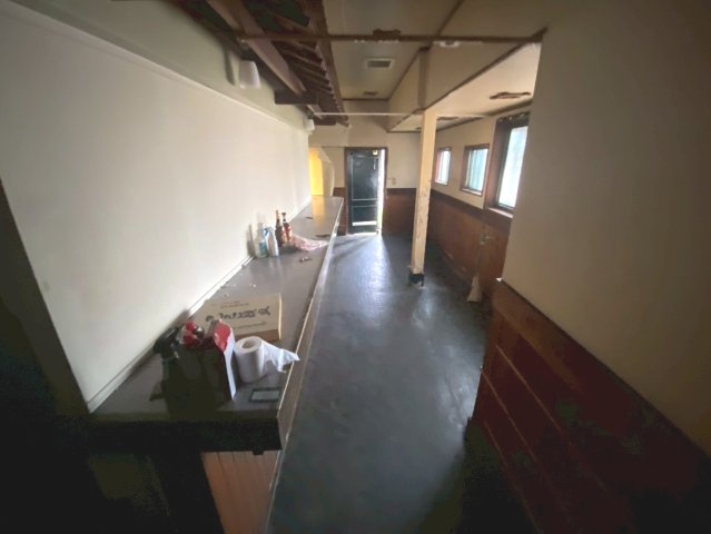 百々西町の内装