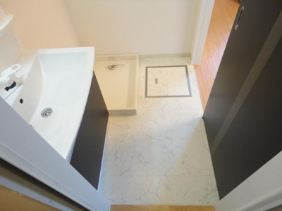 【その他】 | モイス・シャーム | 脱衣所