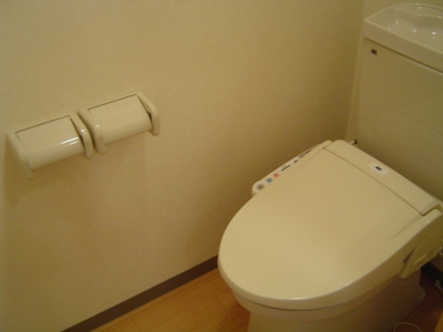 【トイレ】 | 彩城Ａ | シャワー付トイレ