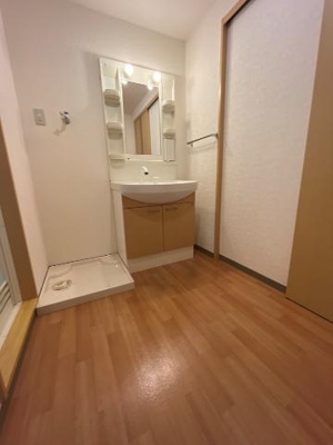 【洗面所】 | プレサス ヒルズ | 脱衣所