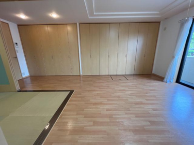 【内装】 | プレサス ヒルズ | 室内