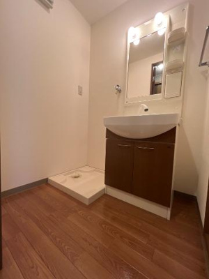 【洗面所】 | カサ・セピア | 脱衣所