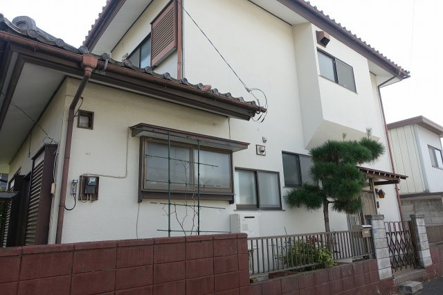 高崎市片岡町2丁目　中古住宅の外観|北から