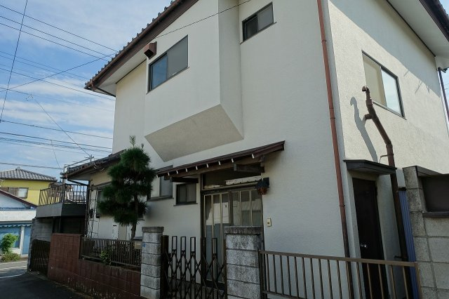 高崎市片岡町2丁目　中古住宅の外観|北西から