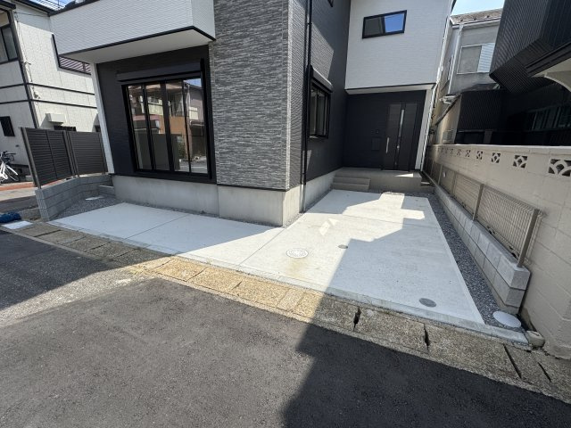 松戸市栄町４丁目新築戸建【古ヶ崎小学校：9分】の駐車場|駐車スペース・2台駐車可