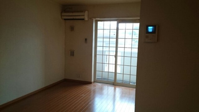 【居間・リビング】 | プレシャスコートＫ西浜 | リビングです