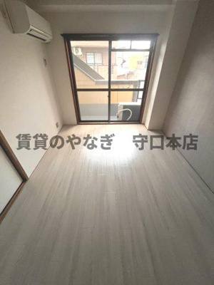 【居間・リビング】 | 古川橋エンビィハイツ