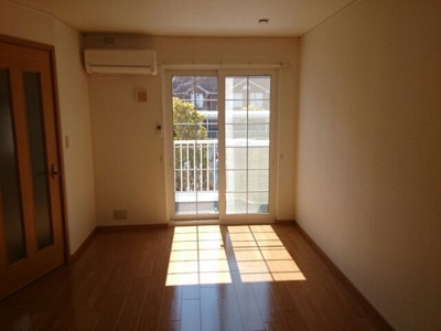 【居間・リビング】 | パミドーリⅡ | ゆったりとした居間です