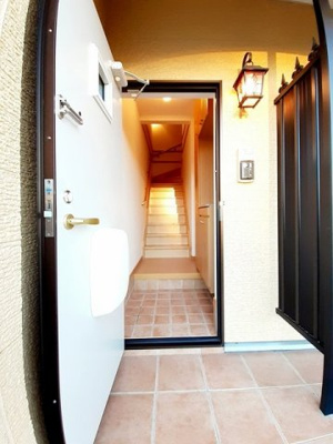 【玄関】 | モンターニュ　アン | シンプルで使いやすい玄関です