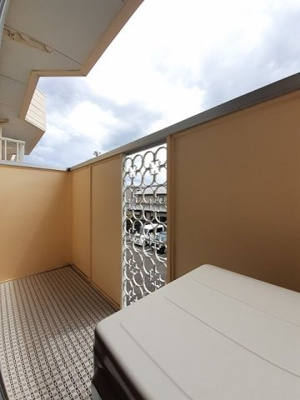 【バルコニー】 | ニューエルディムＫ | 落ち着いた時間を過ごせるバルコニーです