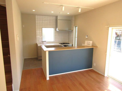 【居間・リビング】 | 【再生住宅】甲斐市中下条 | 居間です