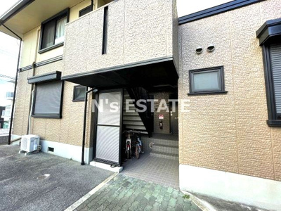 【エントランス】 | メゾン・ド・ファミーユ