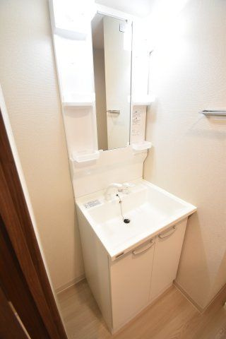 ArtizA西長堀の洗面所