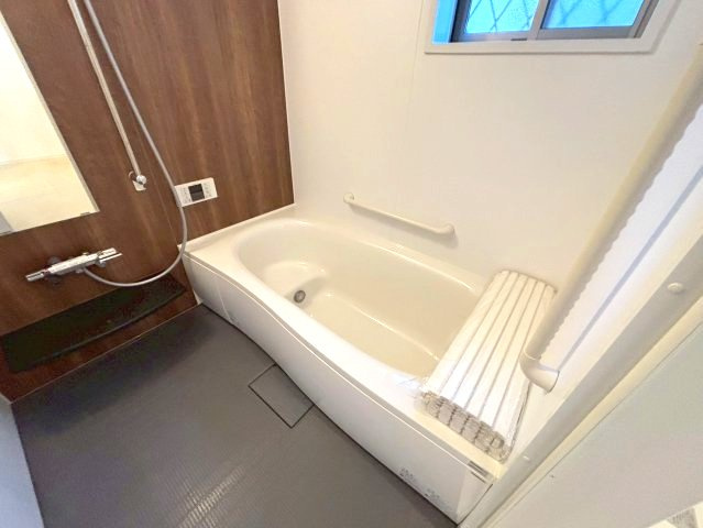 富田林住宅の浴室
