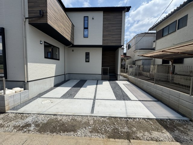 松戸市平賀新築戸建（平賀8期）の駐車場|駐車スペース・並列2台駐車可