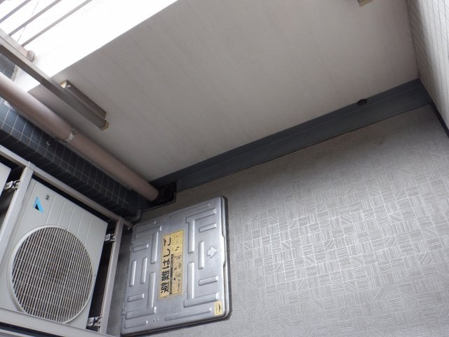 グランベル日暮里アスリアのバルコニー