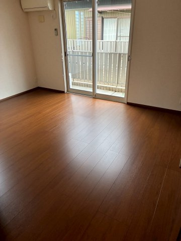 ロンドリーナの居間・リビング