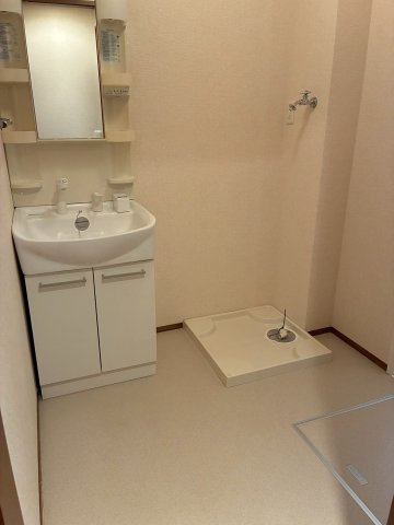 ロンドリーナの洗面所